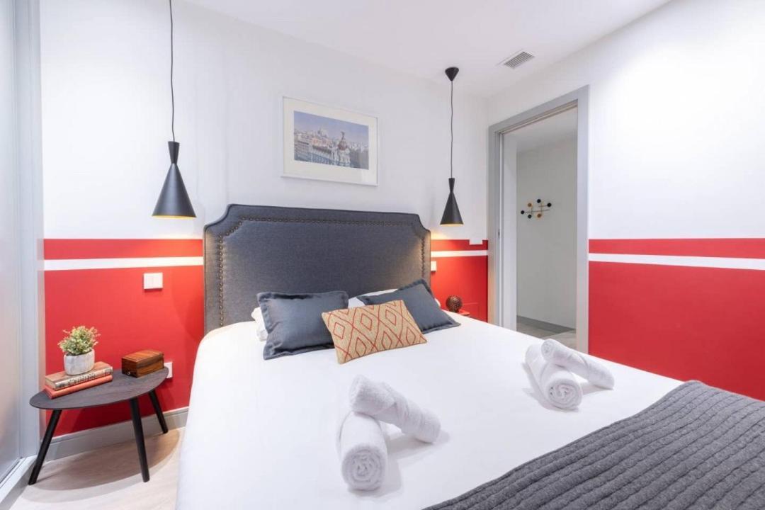 Sophisticated Brand New Flat Apartment Мадрид Екстериор снимка
